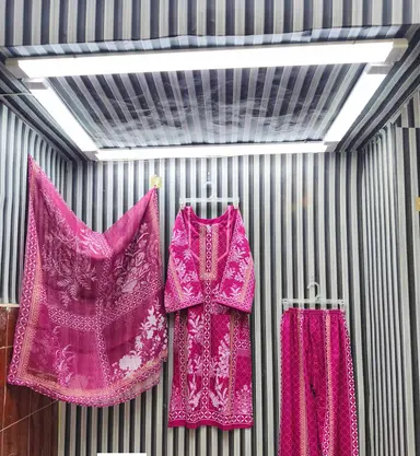 d33 d33